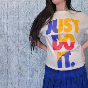 NIKE Tee - STFU